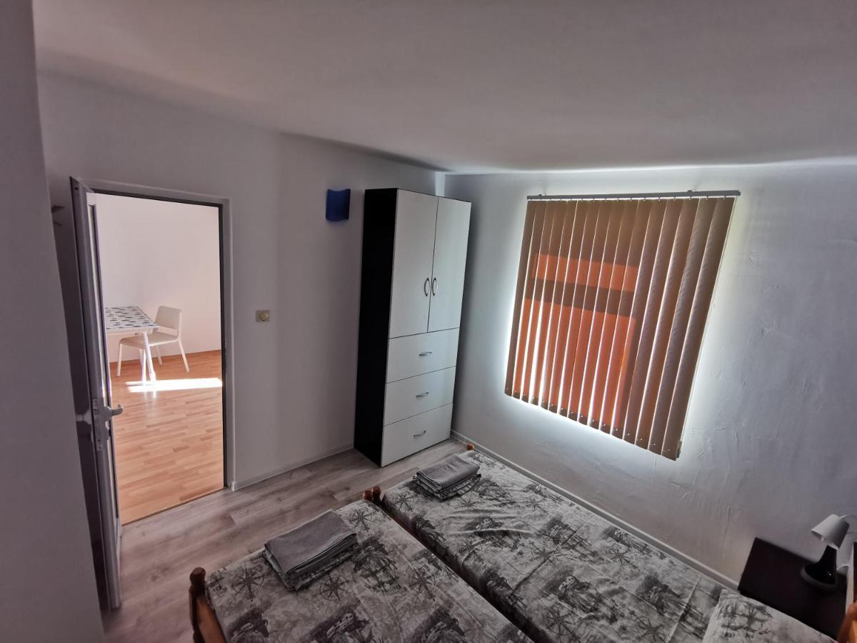 Apartmán 4Th Floor Burgas City Exteriér fotografie