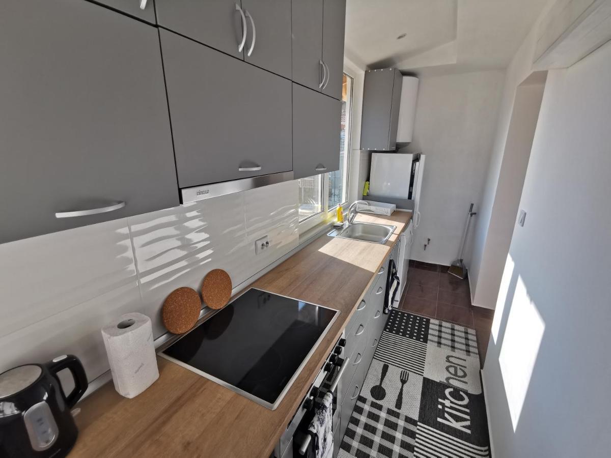 Apartmán 4Th Floor Burgas City Exteriér fotografie